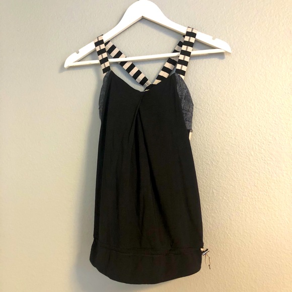 Lululemon black Tank Top with Striped straps SZ 2 - Picture 4 of 11